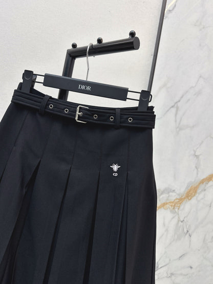 CD 25fw pleated skirt