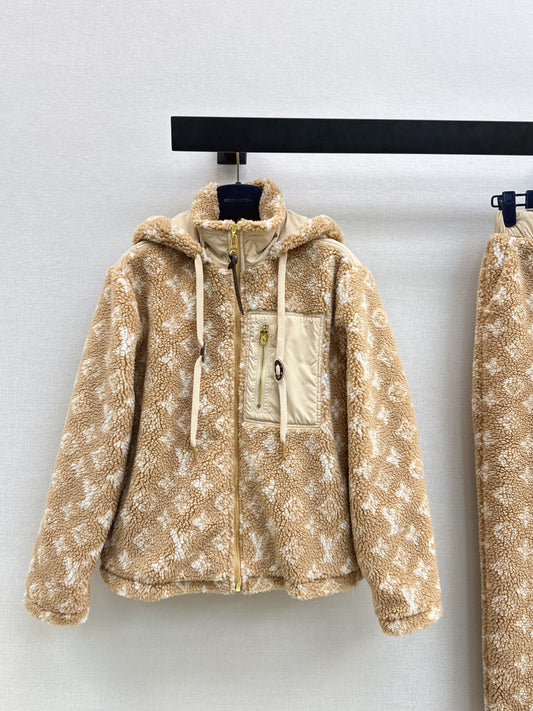 Loui 25fw lamb fleece coat