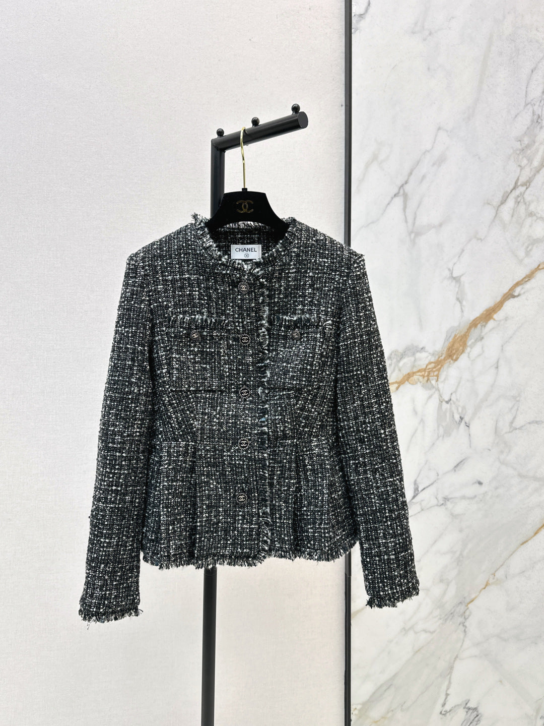 Chan 25fw tweed jacket