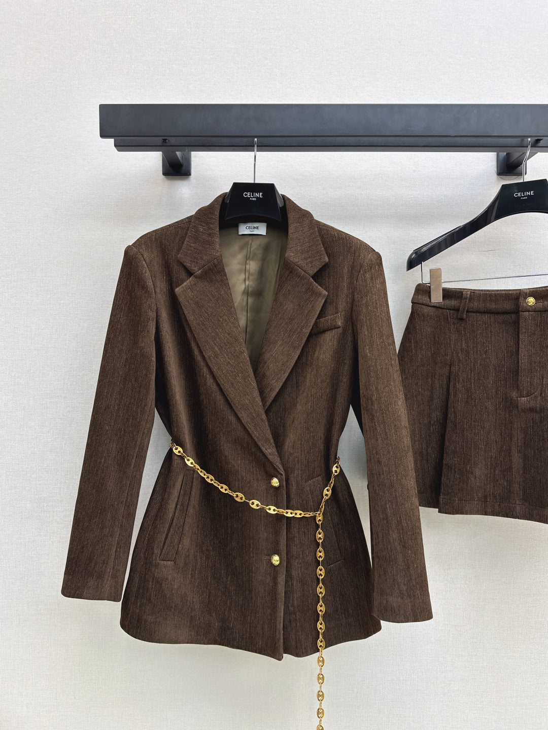 Celi 25fw blazer skirt set