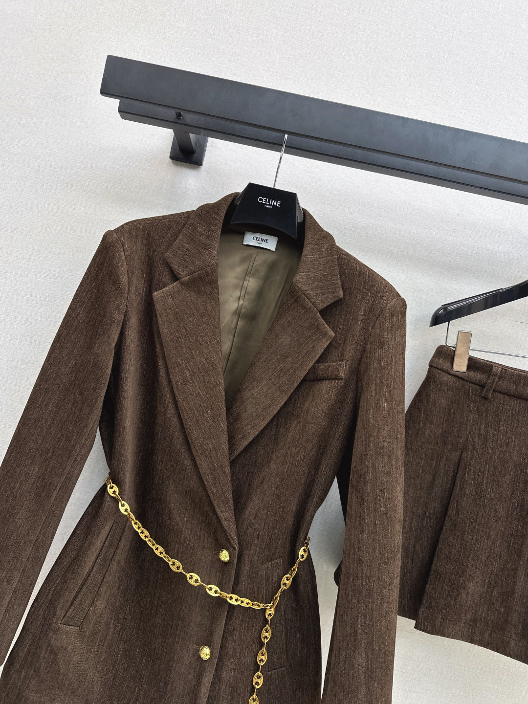 Celi 25fw blazer skirt set