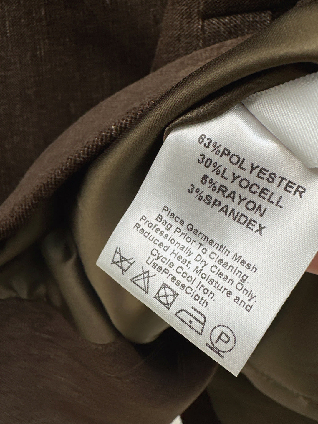 Celi 25fw blazer skirt set