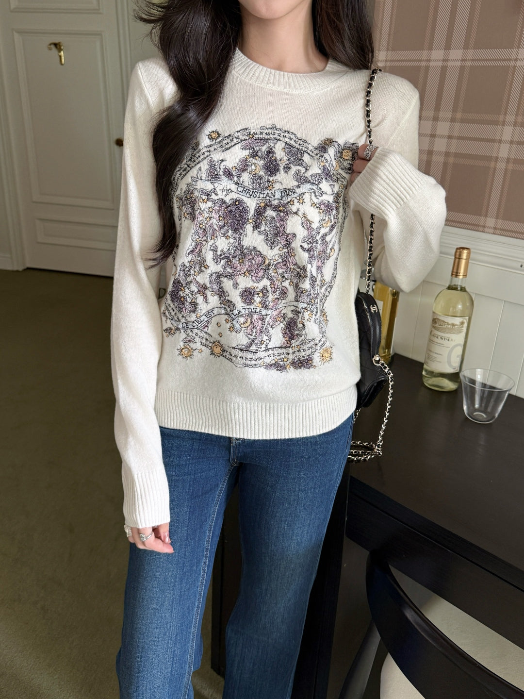 CD 25fw embroidery sweater