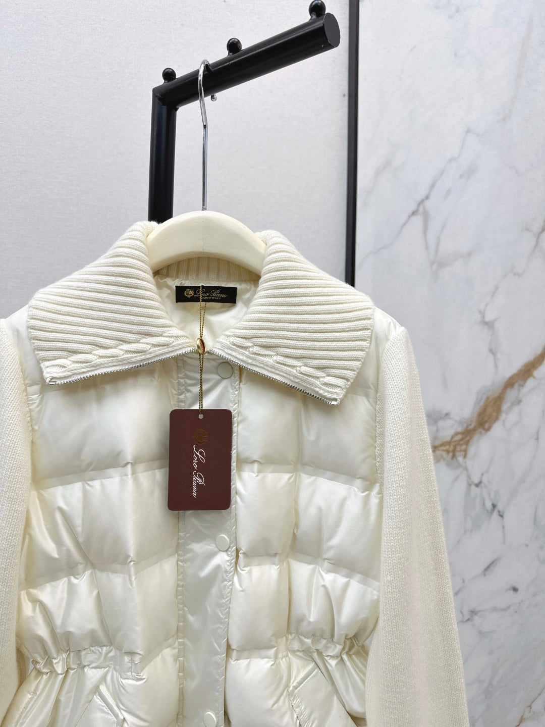 Loro 25fw down jacket