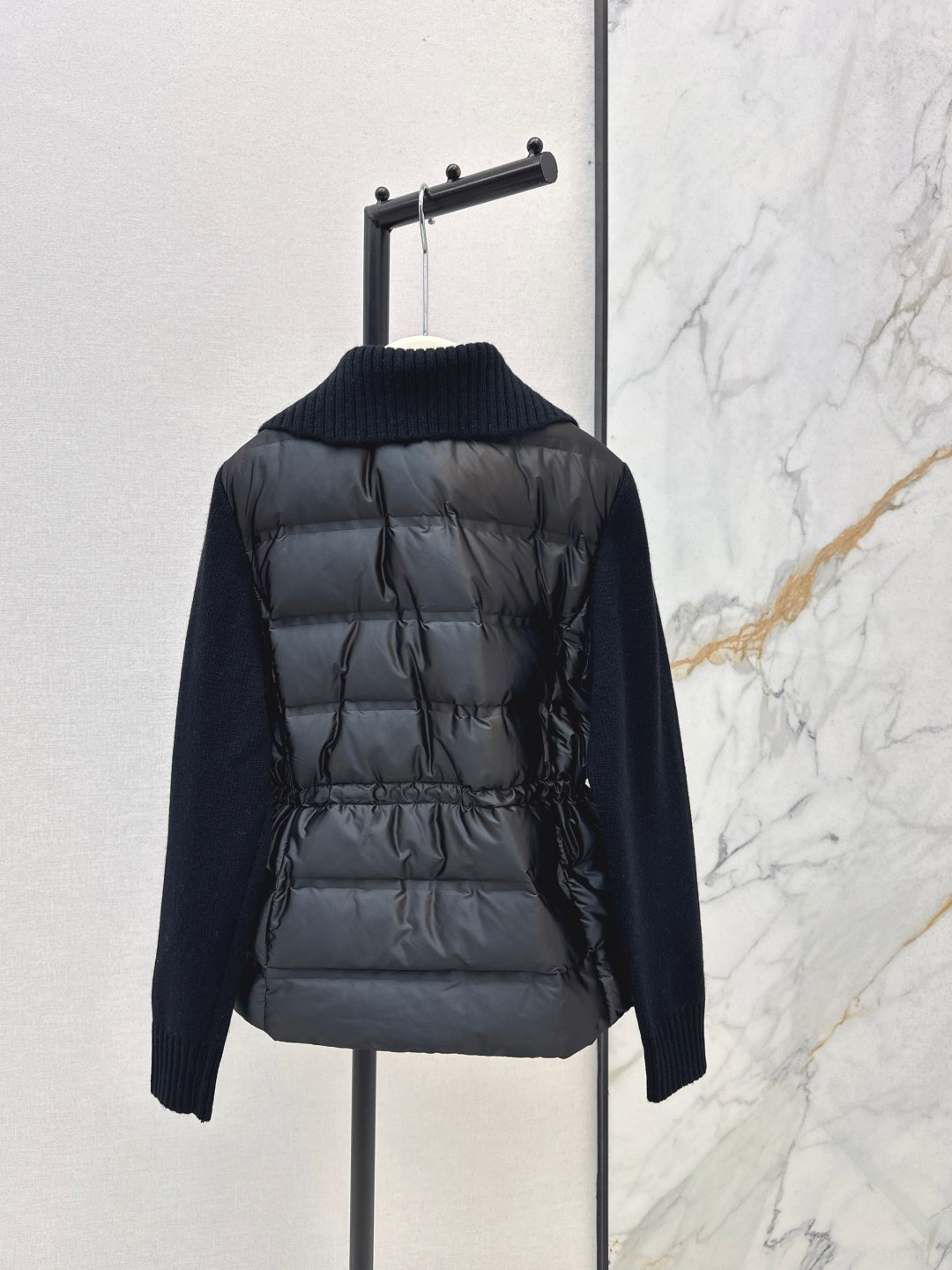 Loro 25fw down jacket