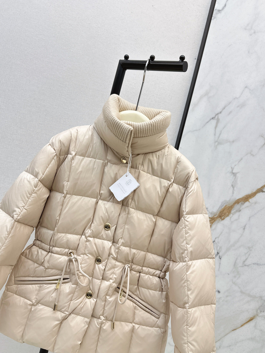Brun 25fw down jacket