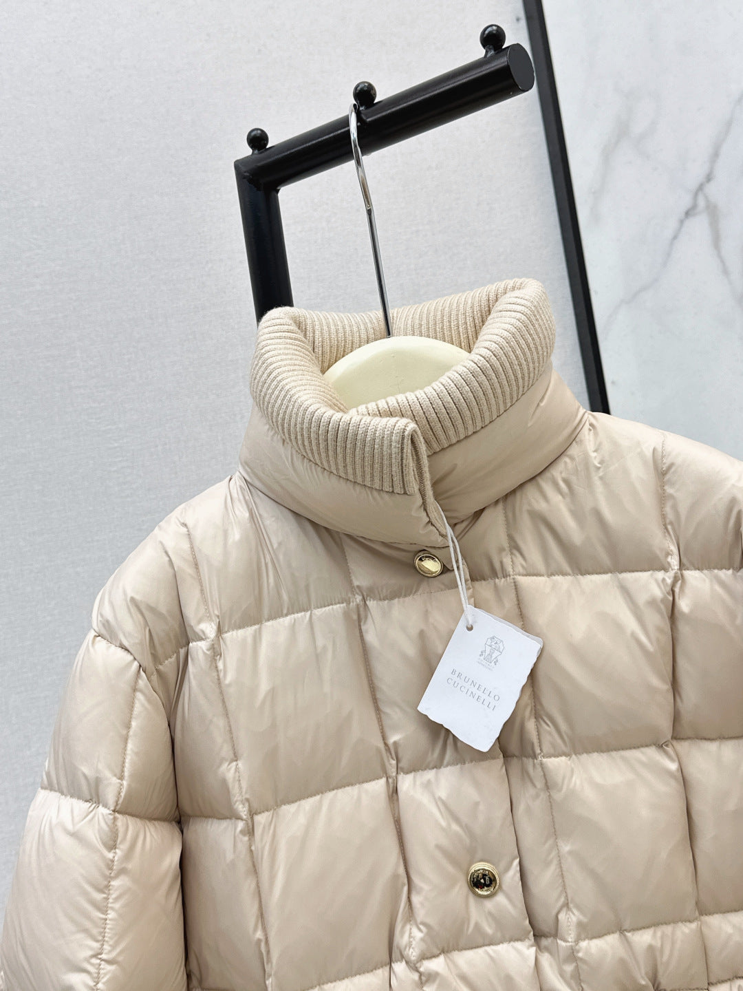 Brun 25fw down jacket