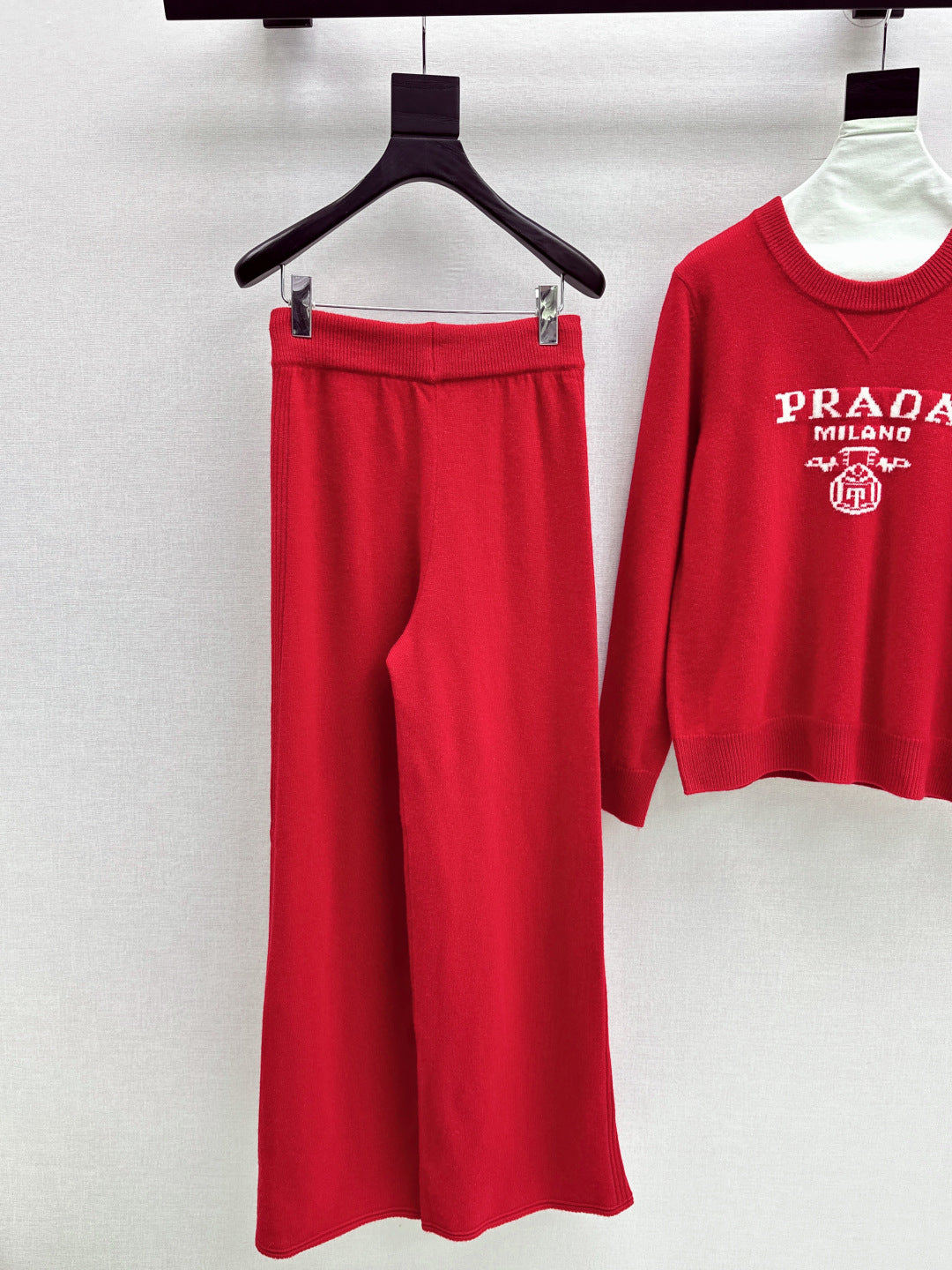 Pra 25fw sweater pants set