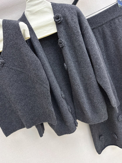 Chan 25fw vest cardigan skirt set