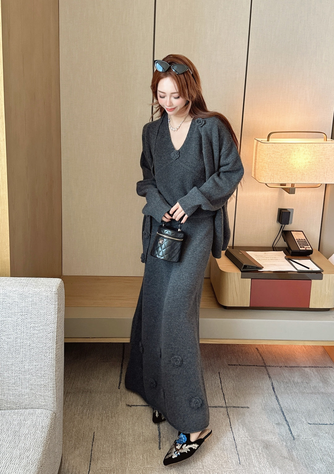 Chan 25fw vest cardigan skirt set