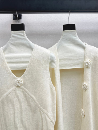 Chan 25fw vest cardigan skirt set