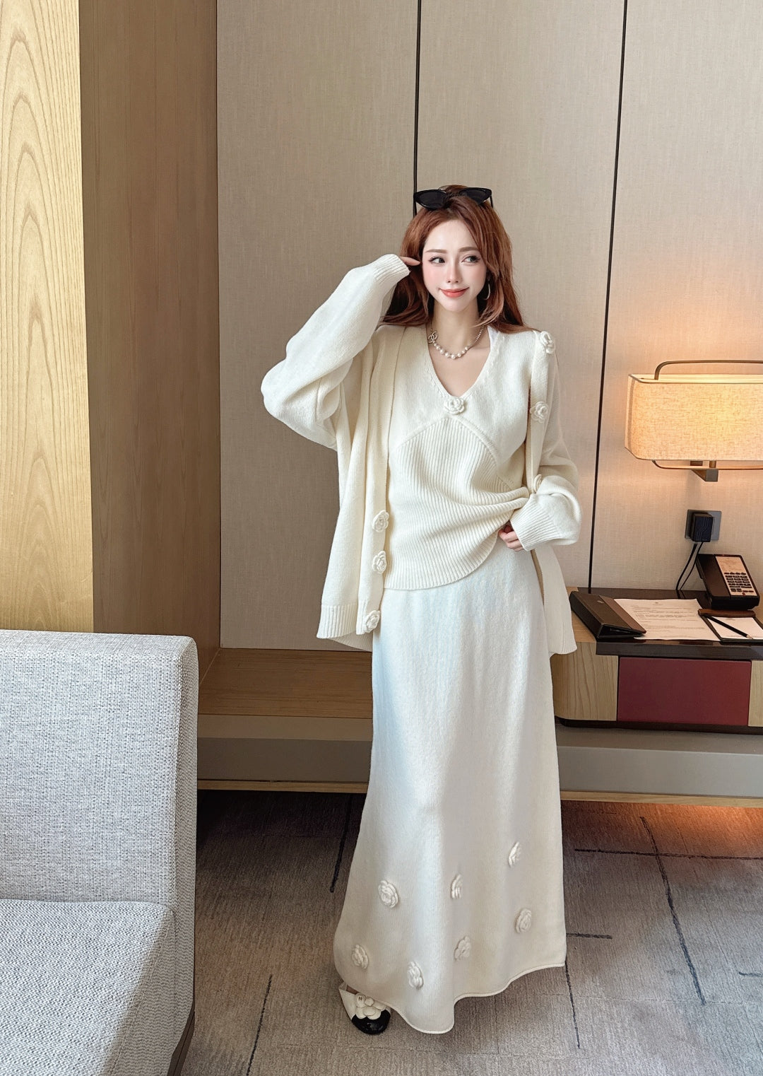 Chan 25fw vest cardigan skirt set