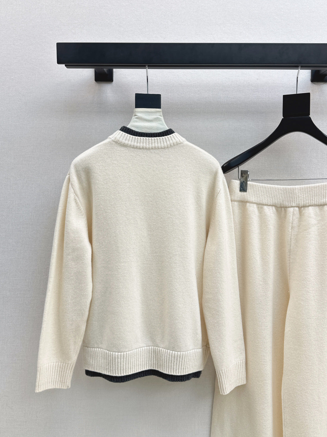 Loro 25fw sweater pants sets