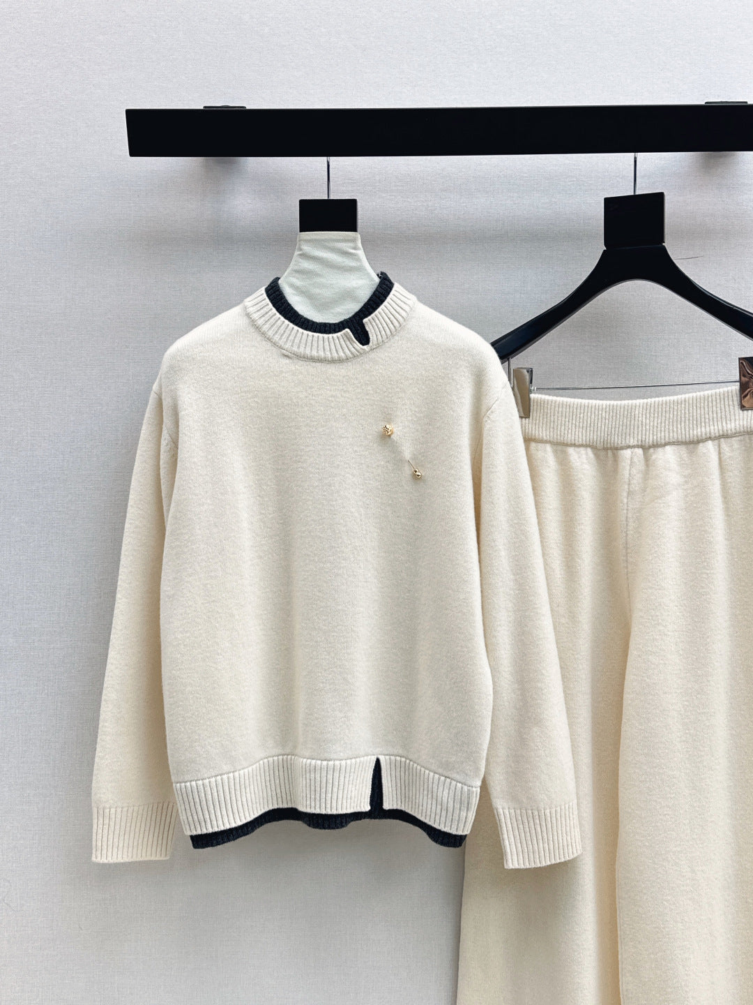 Loro 25fw sweater pants sets