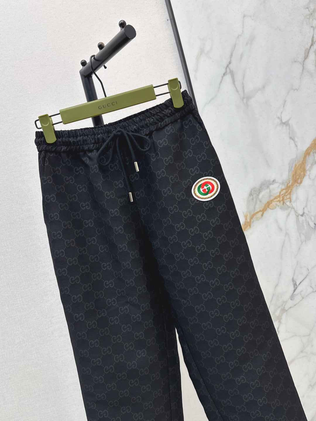 Guc 25fw casual pants