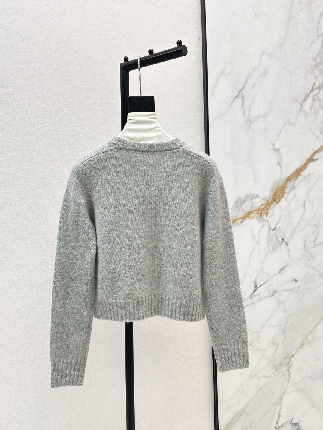 Celi 25fw sweater