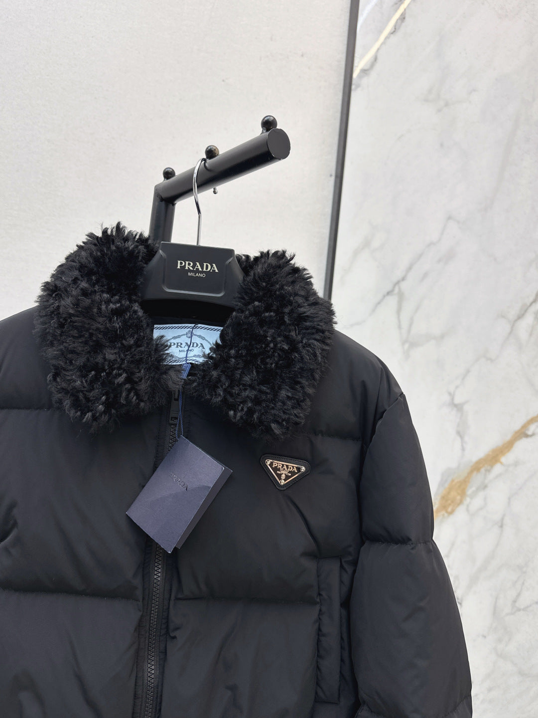 Pra 25fw down jacket