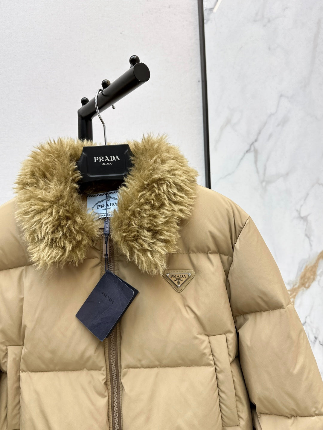 Pra 25fw down jacket