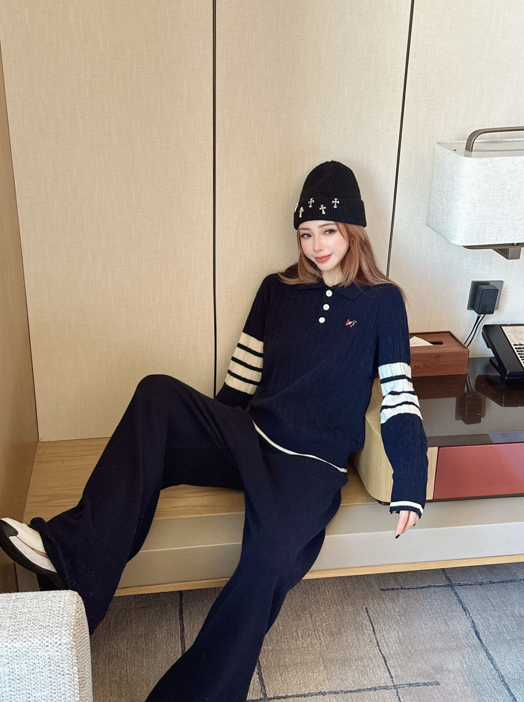 Thom 25fw sweater pants sets