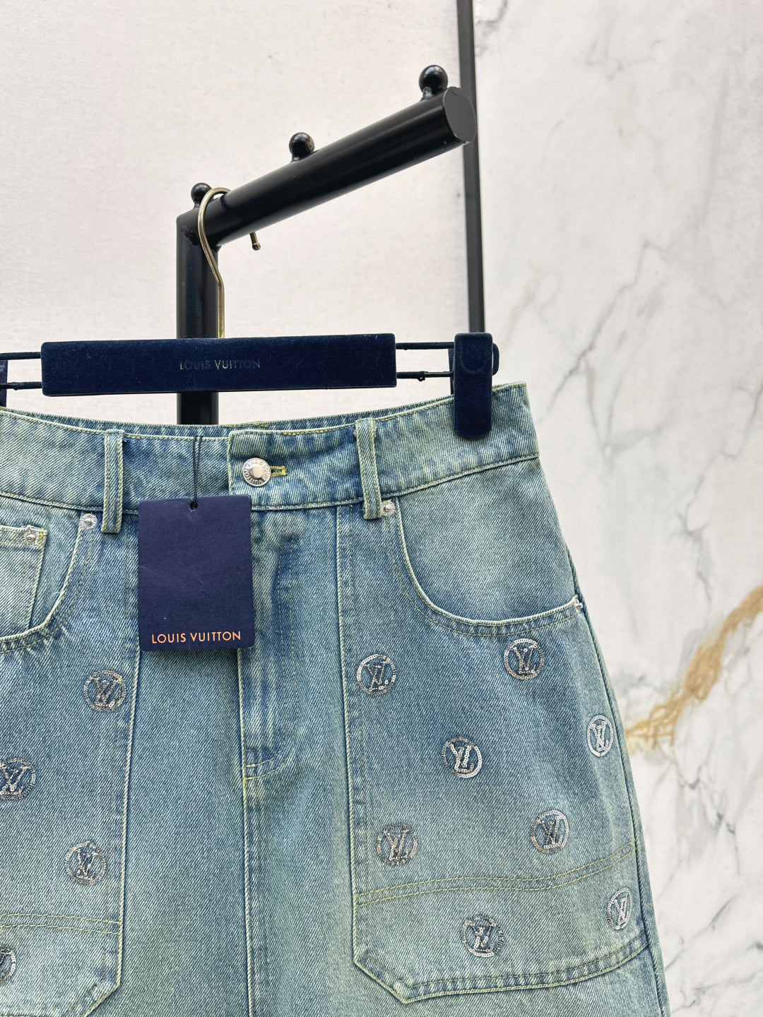 Loui 25fw denim skirt