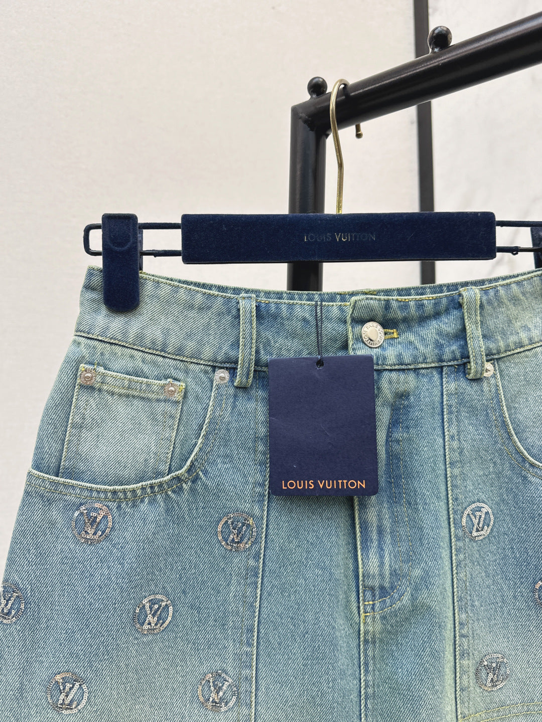 Loui 25fw denim skirt