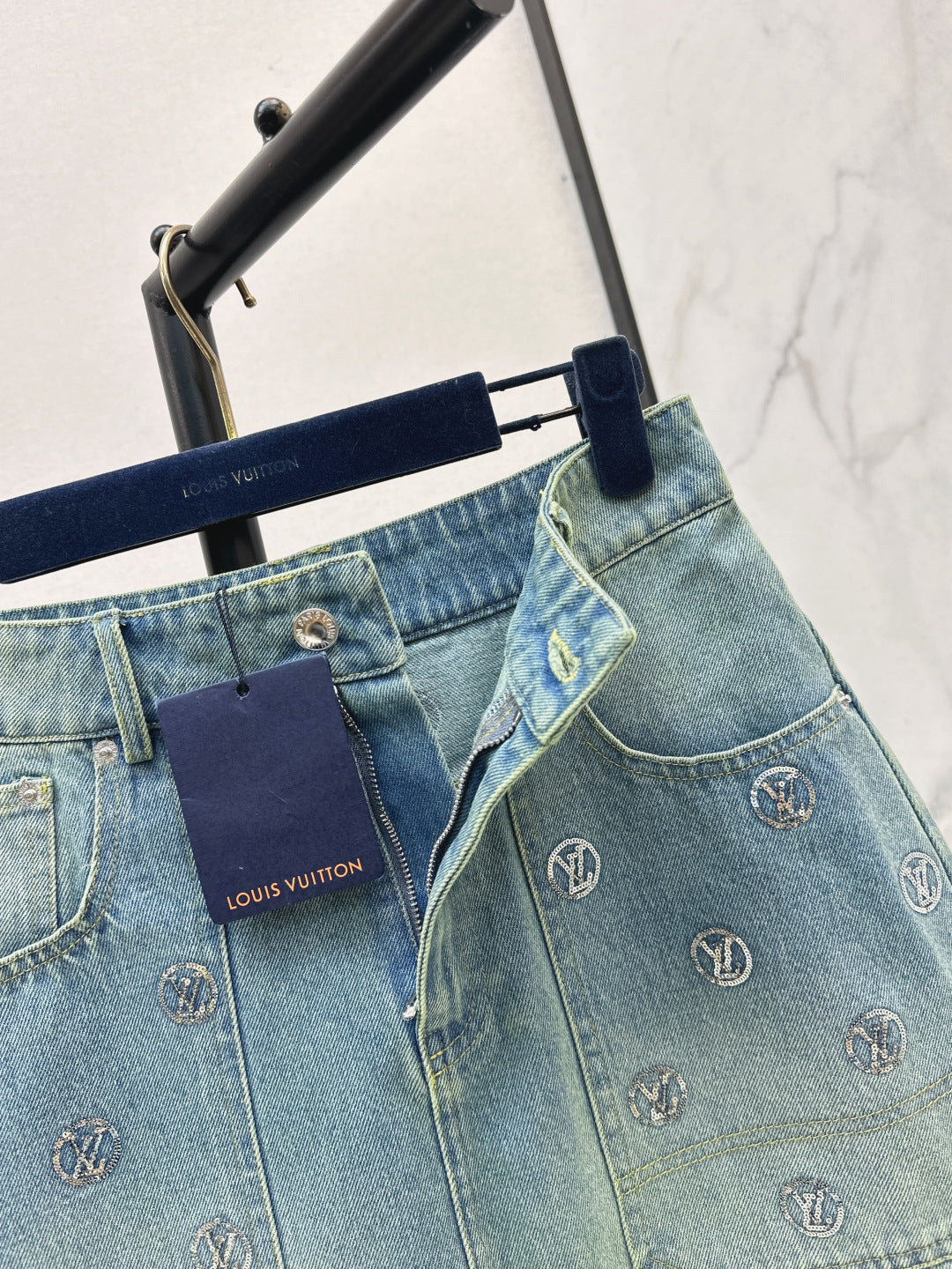 Loui 25fw denim skirt