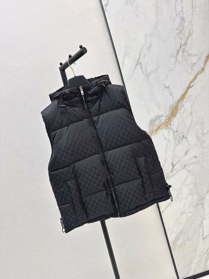 Guc 25fw reversible down vest