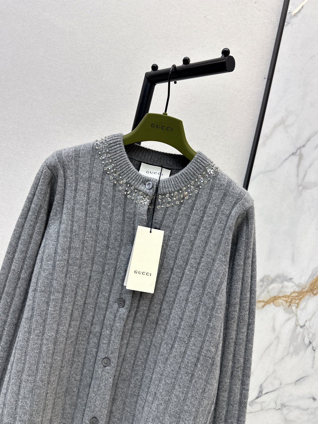 Guc 25fw british style cardigan