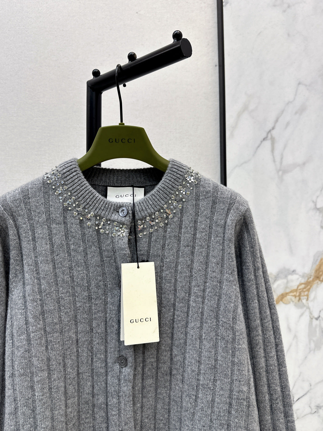 Guc 25fw british style cardigan