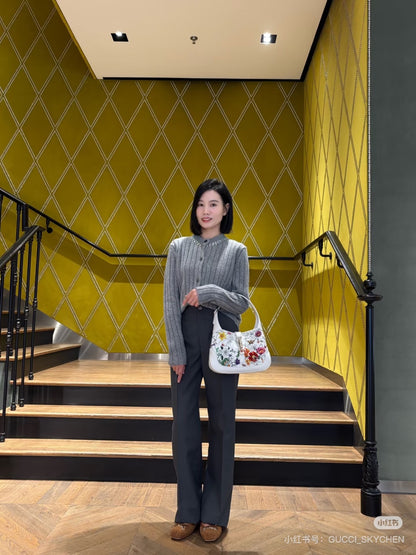 Guc 25fw british style cardigan