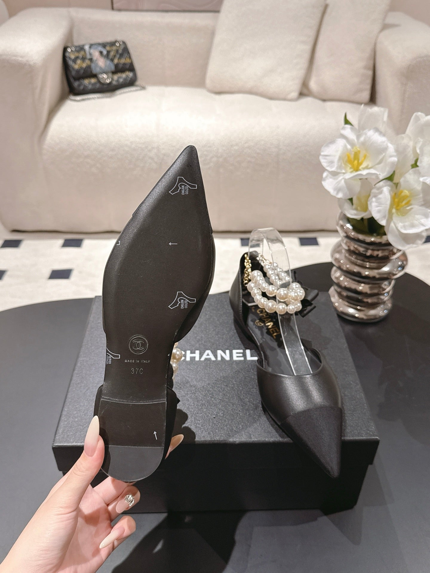 Chan 25fw slingback flats