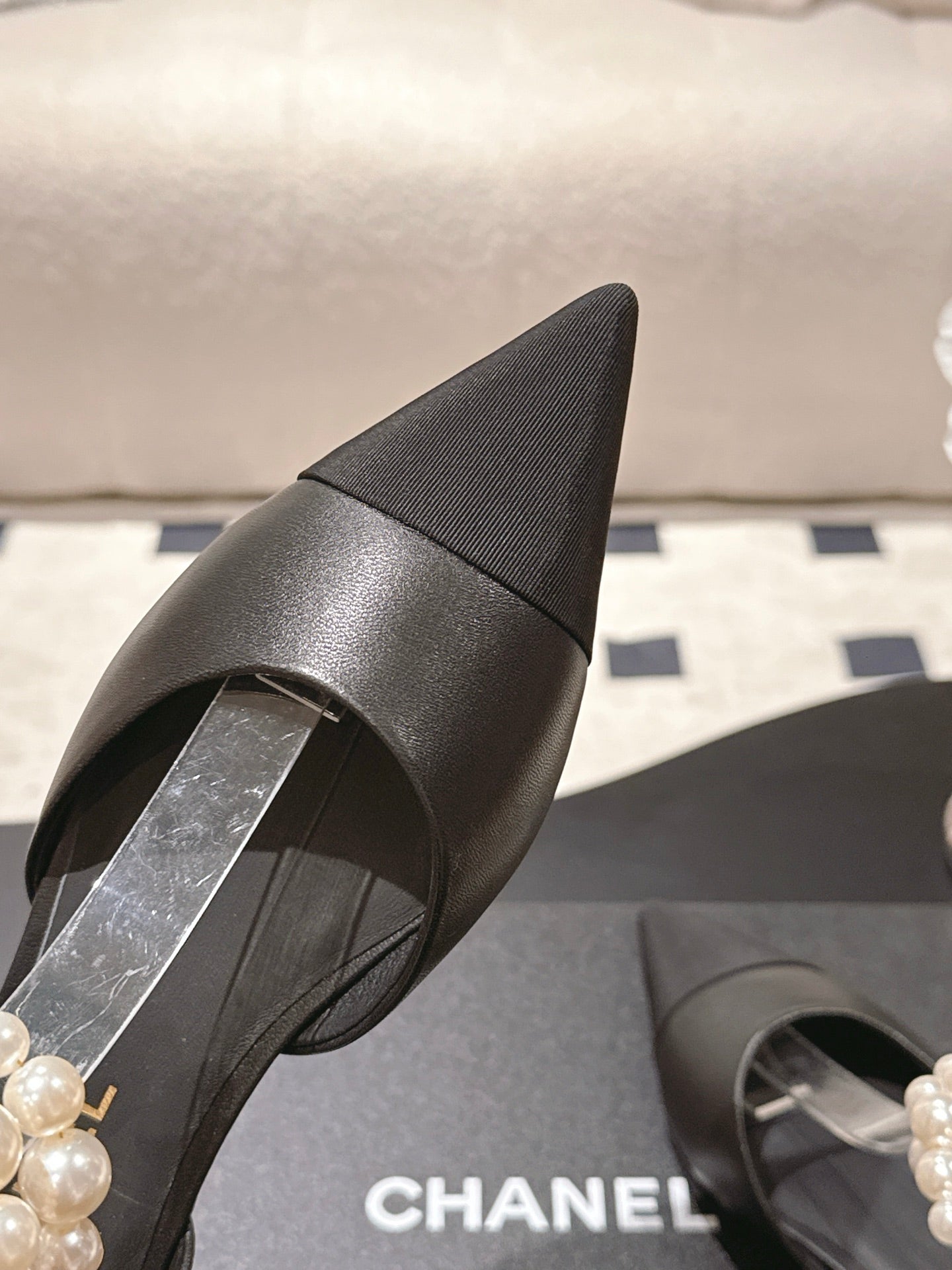 Chan 25fw slingback flats