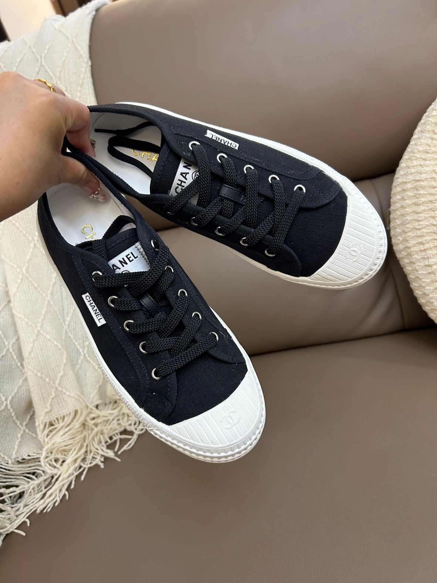 Chan 25fw casual sneakers