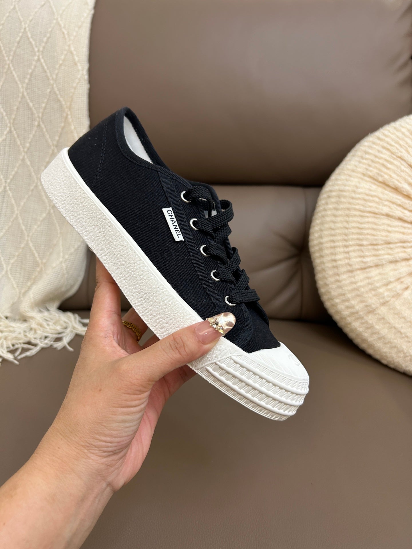 Chan 25fw casual sneakers