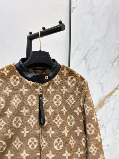 Loui 25fw fleece jacket