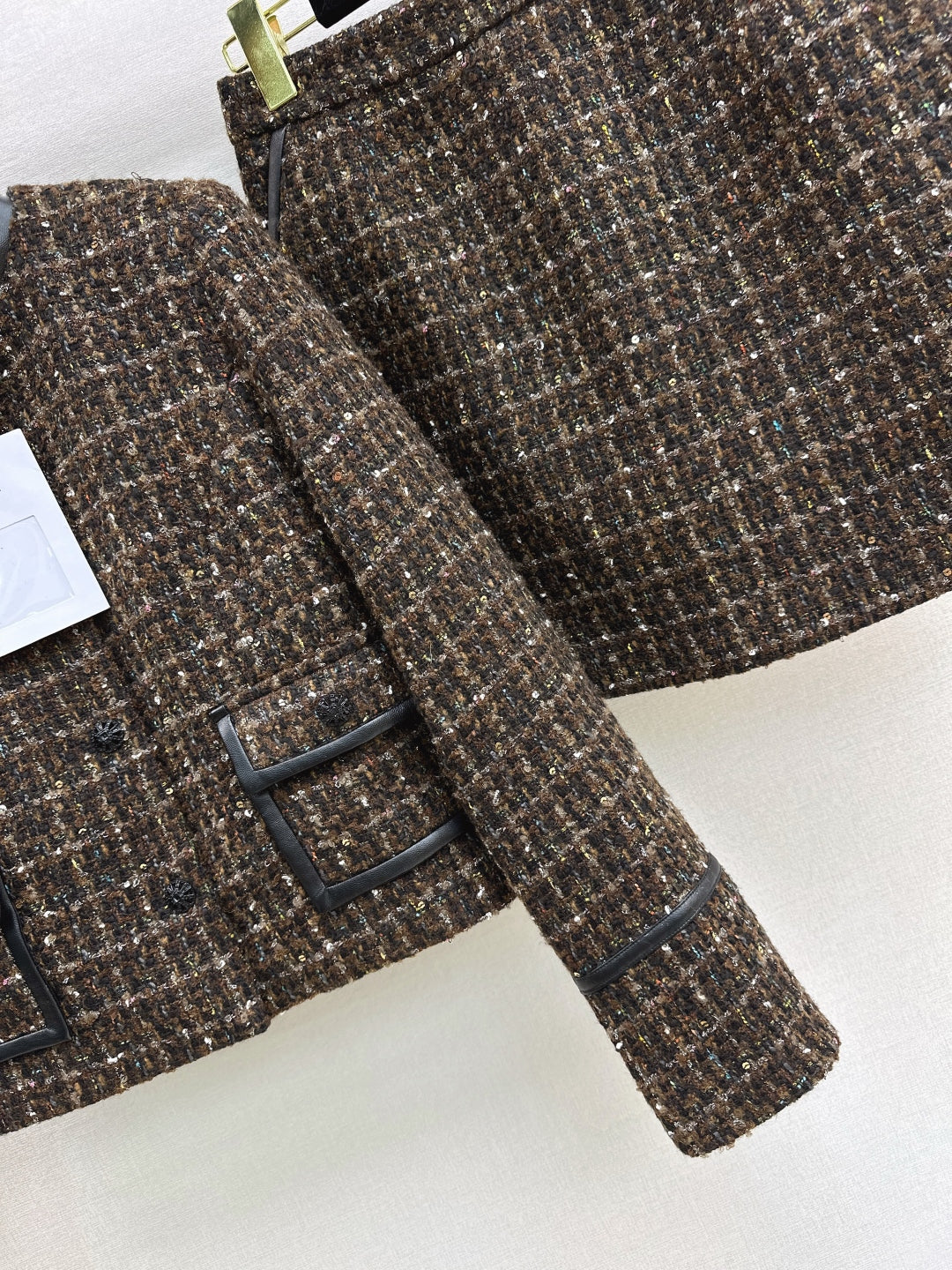 Chan 25fw tweed suit