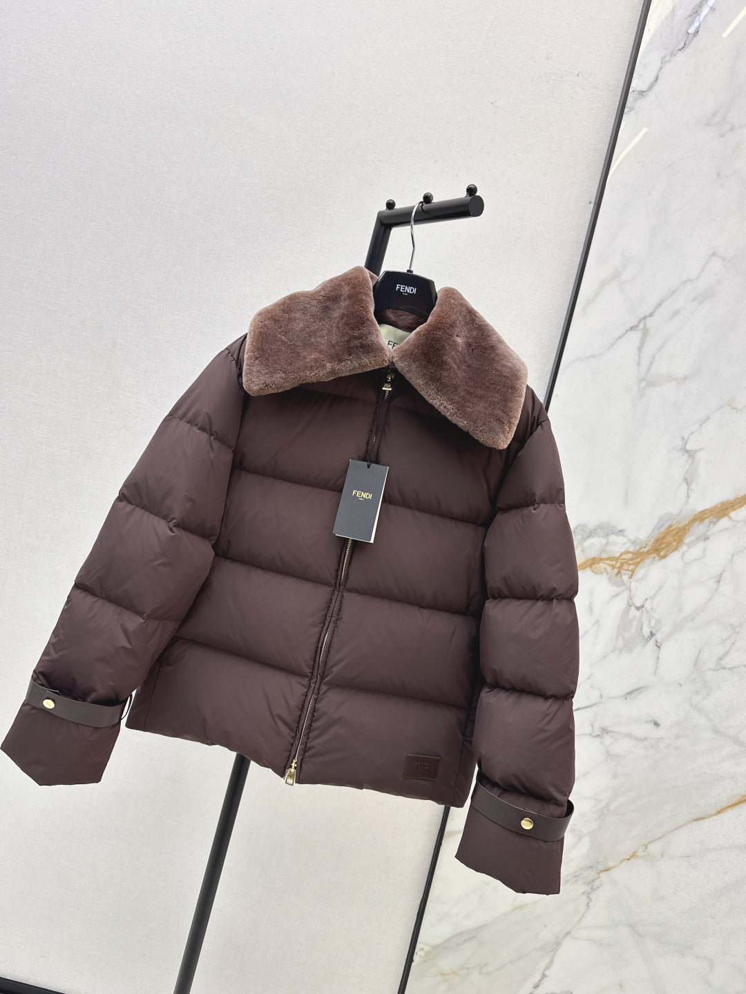 Fend 25fw down jacket