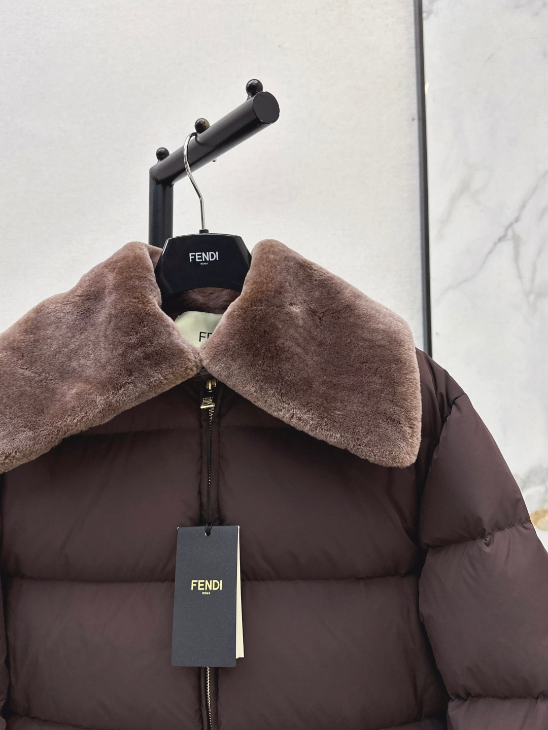 Fend 25fw down jacket