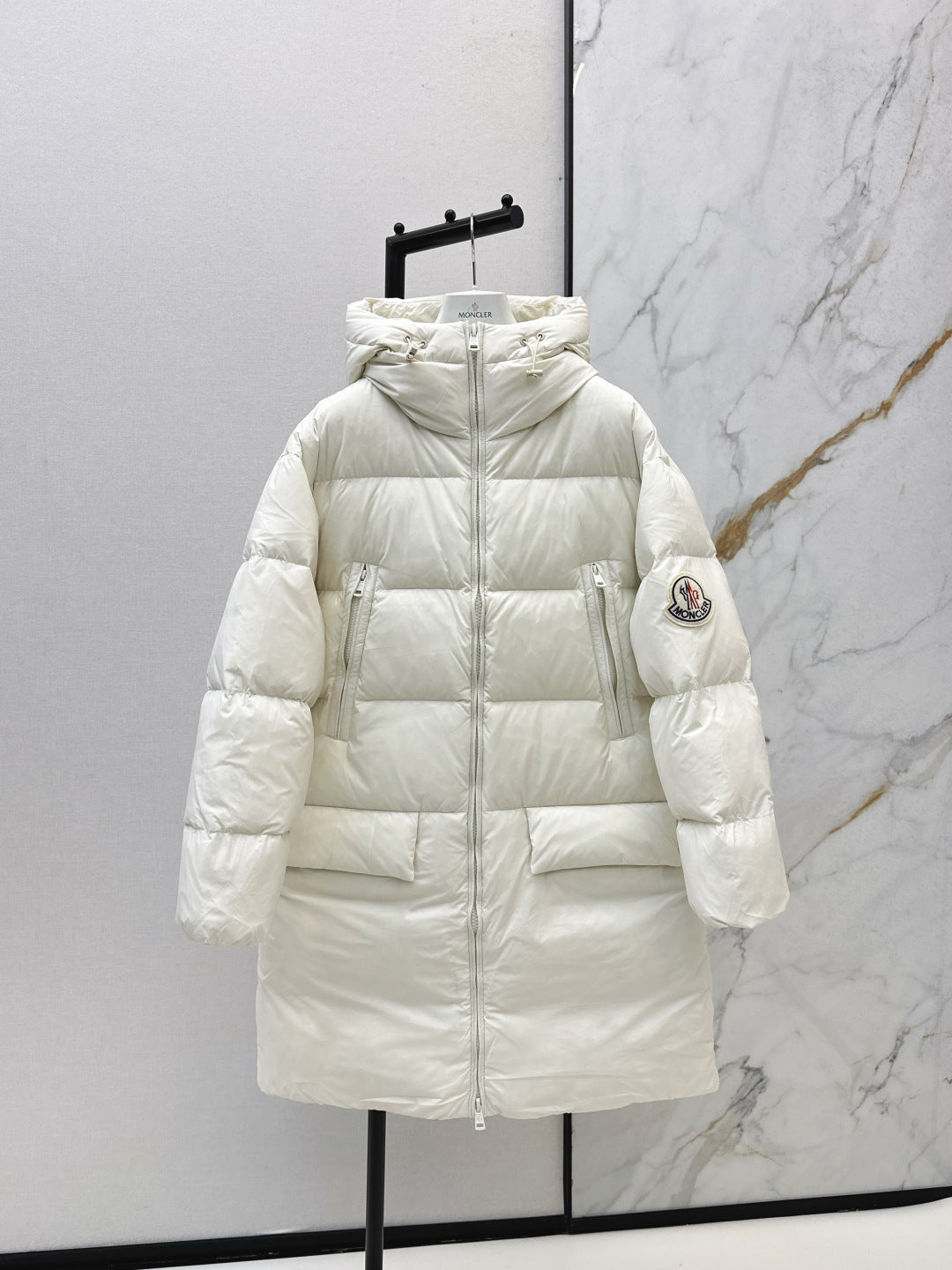 Monc 25fw down jacket