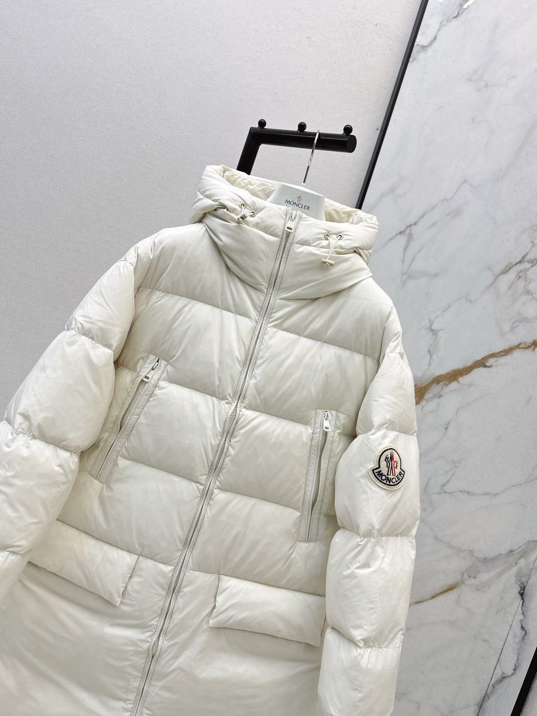 Monc 25fw down jacket