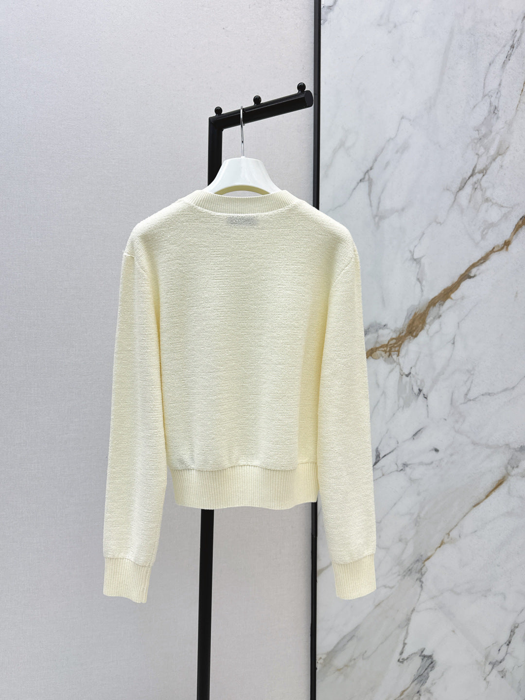 Loe 25fw knit shirt
