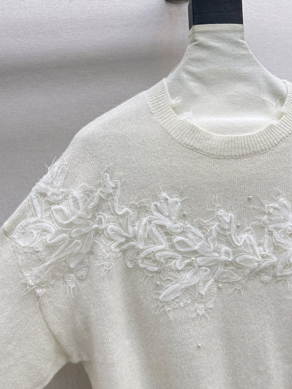 Es 25fw embroidery sweater