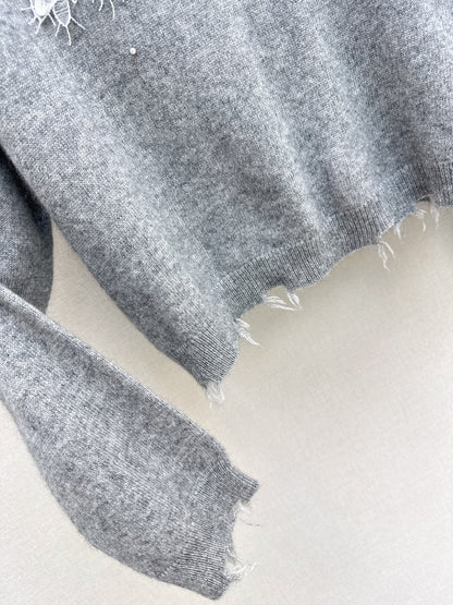 Es 25fw embroidery sweater