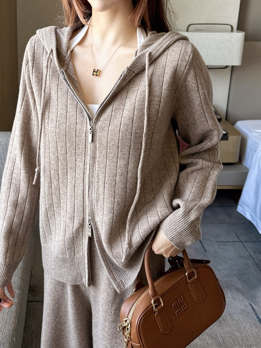 Loro 25fw knit cardigan pants set