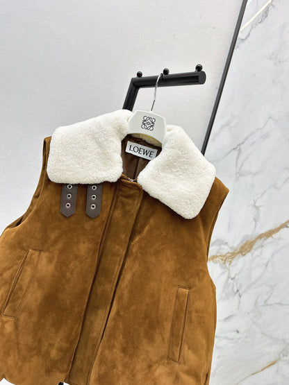 Loe 25fw suede vest