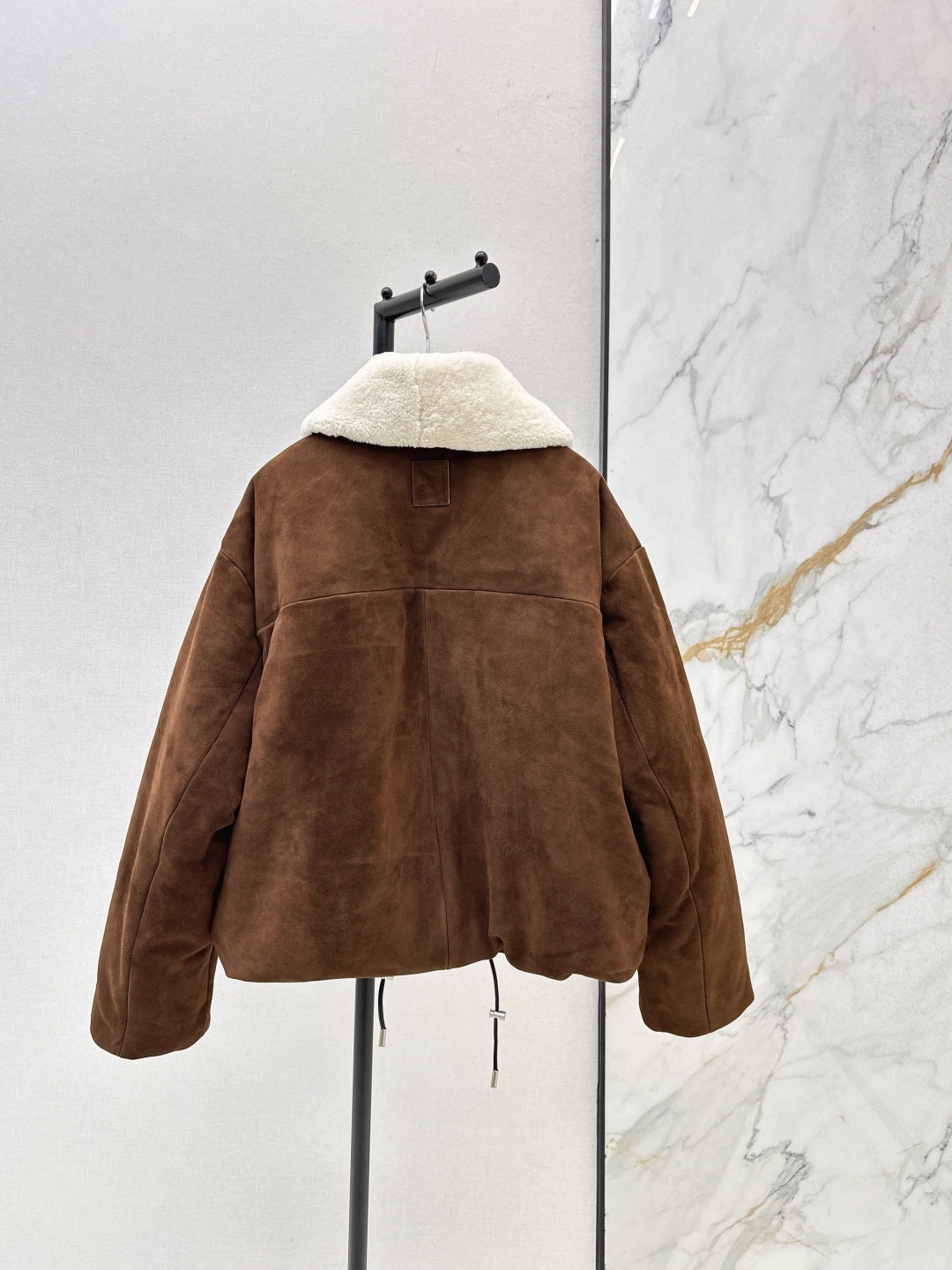 Loe 25fw suede jacket