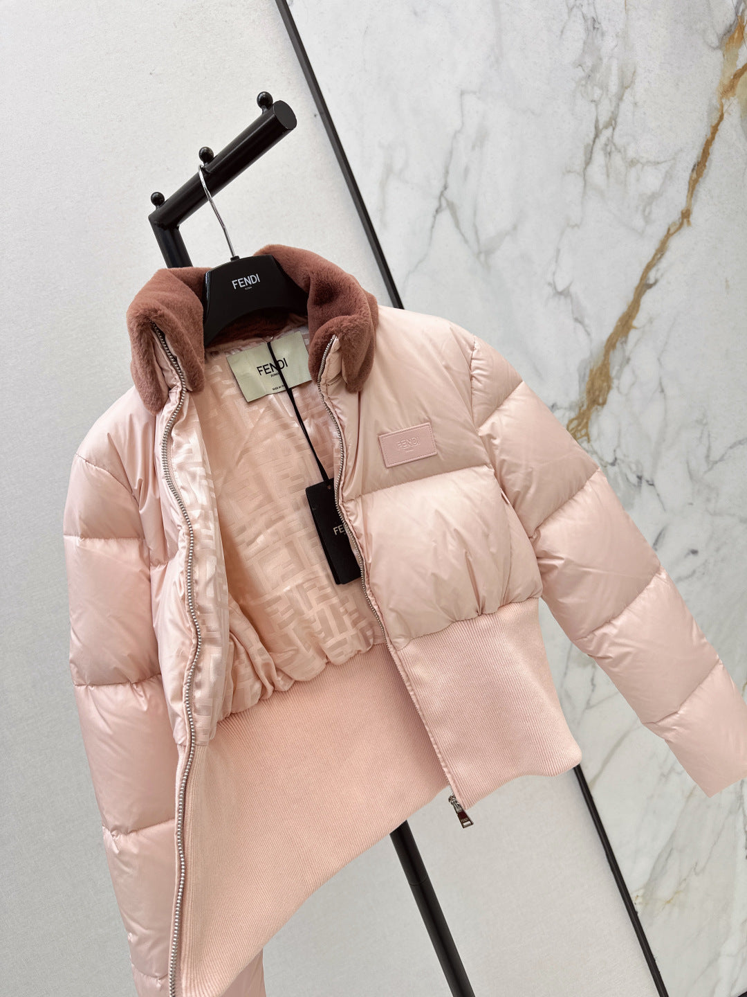 Fend 25fw down jacket