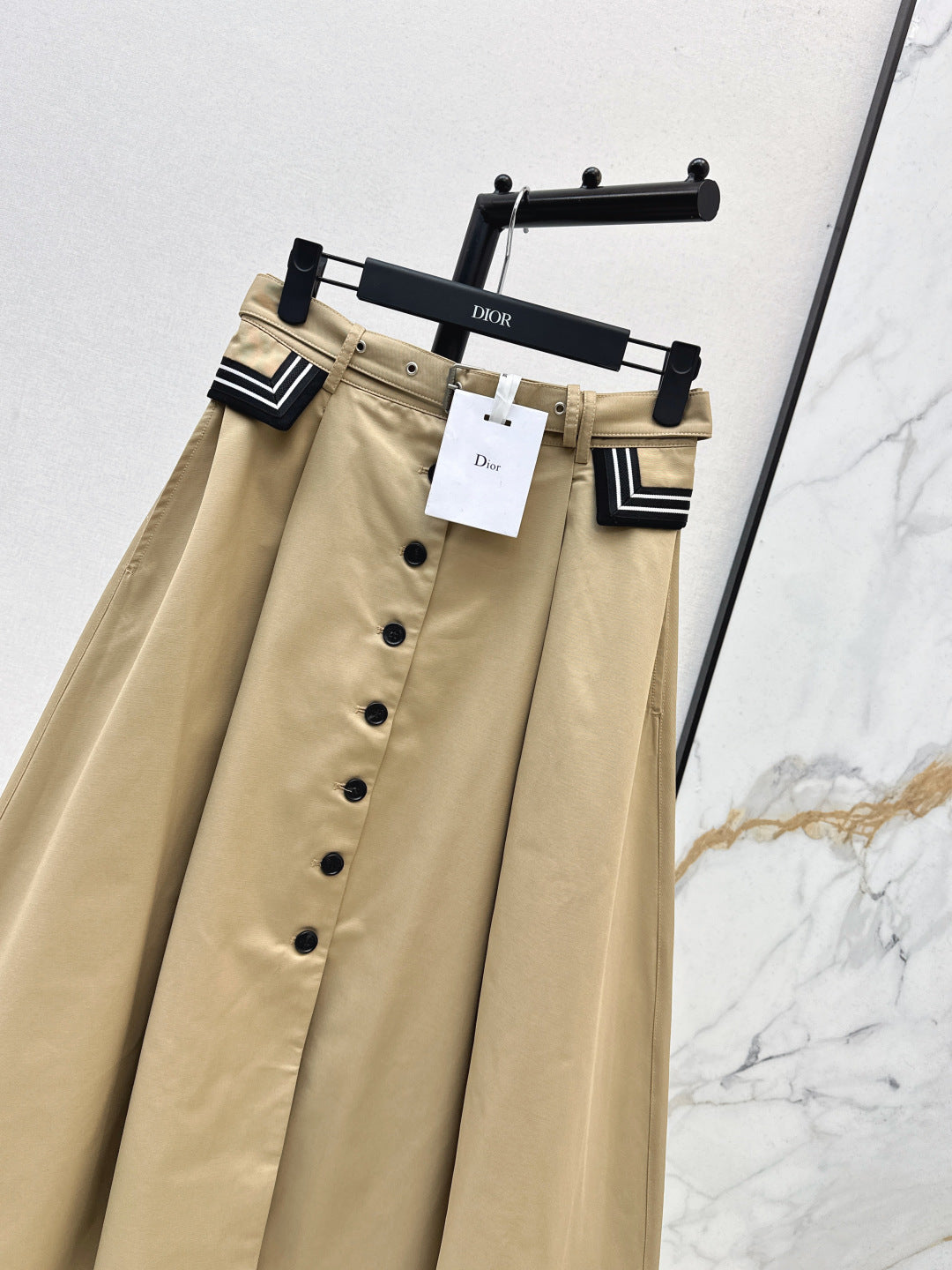 CD 25fw skirt