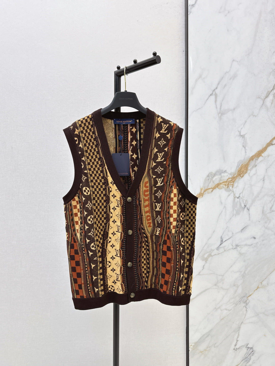 Loui 25fw monogram vest