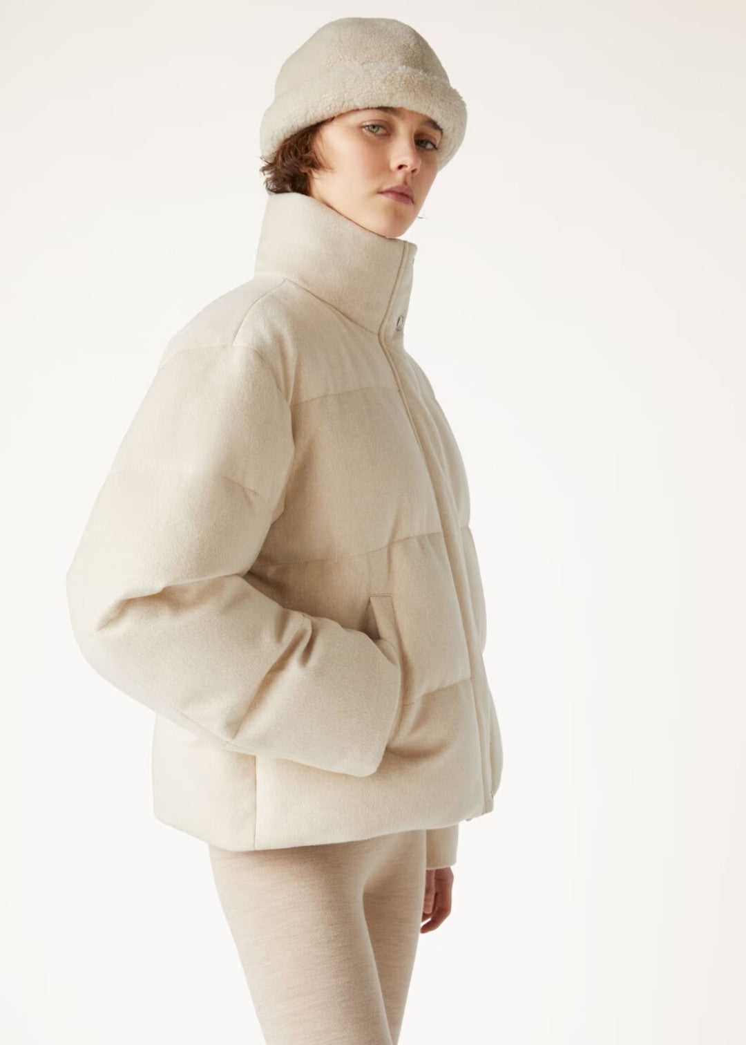 Loro 25fw down jacket